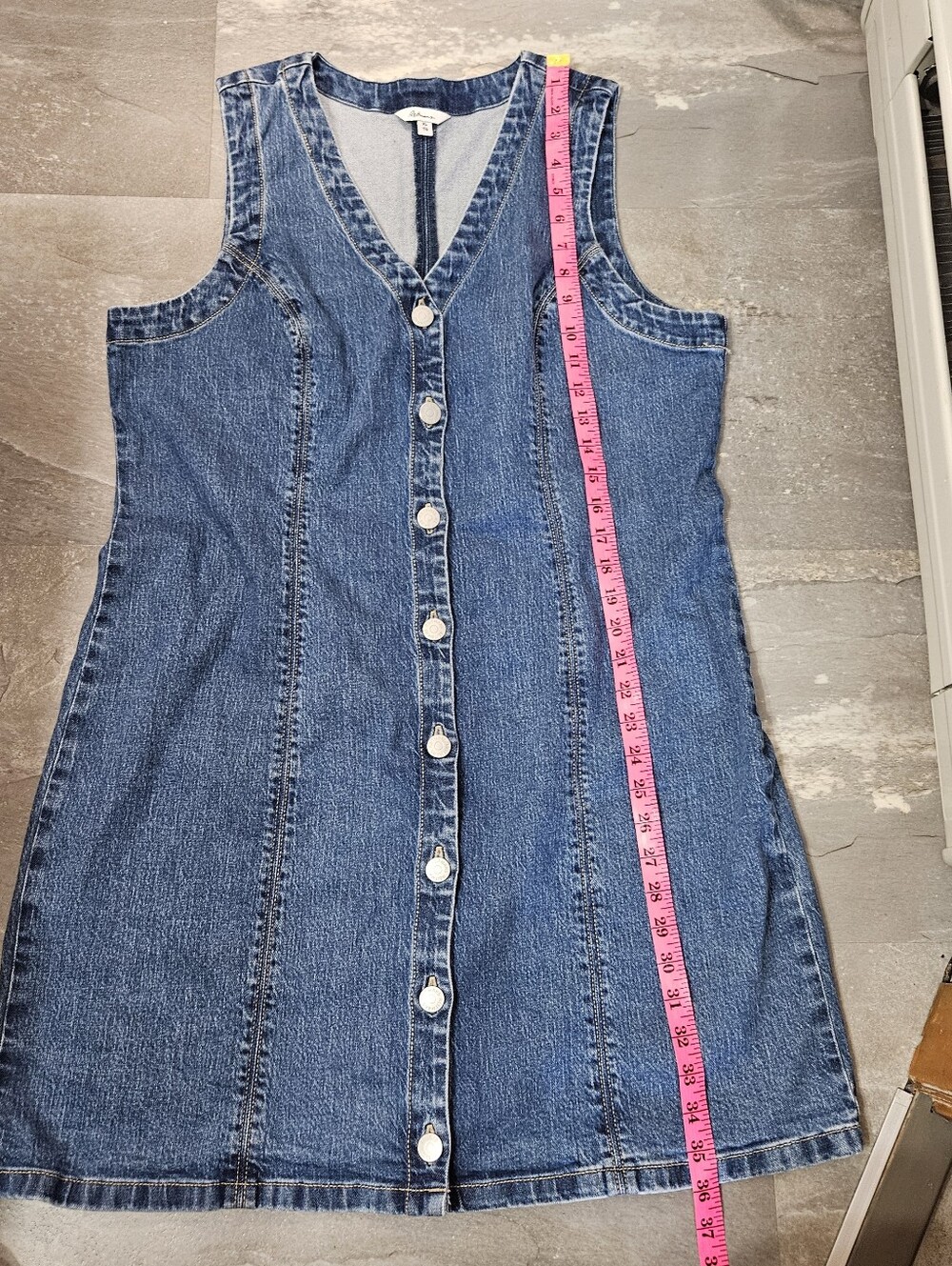 NWOT Reitmans Sleeveless Buttoned-Down Denim Mini Dress. Blue. V Neck. XL. - Picture 5 of 9